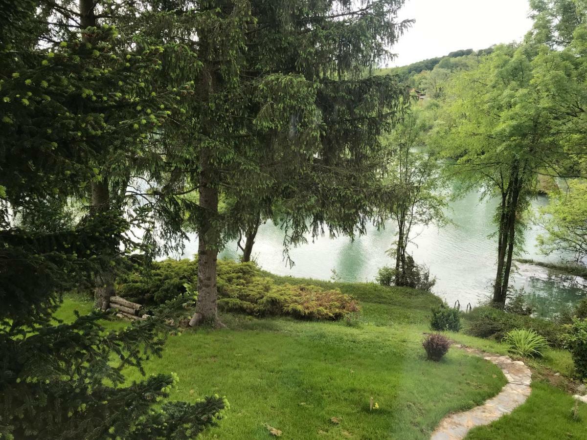 Pampas Apartments Mreznica Duga Resa Dış mekan fotoğraf