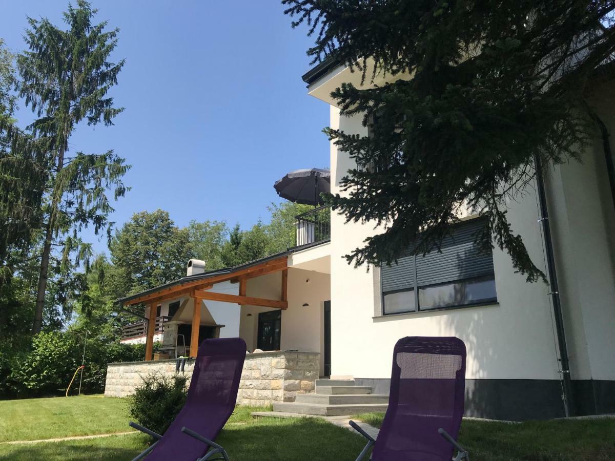 Pampas Apartments Mreznica Duga Resa Dış mekan fotoğraf