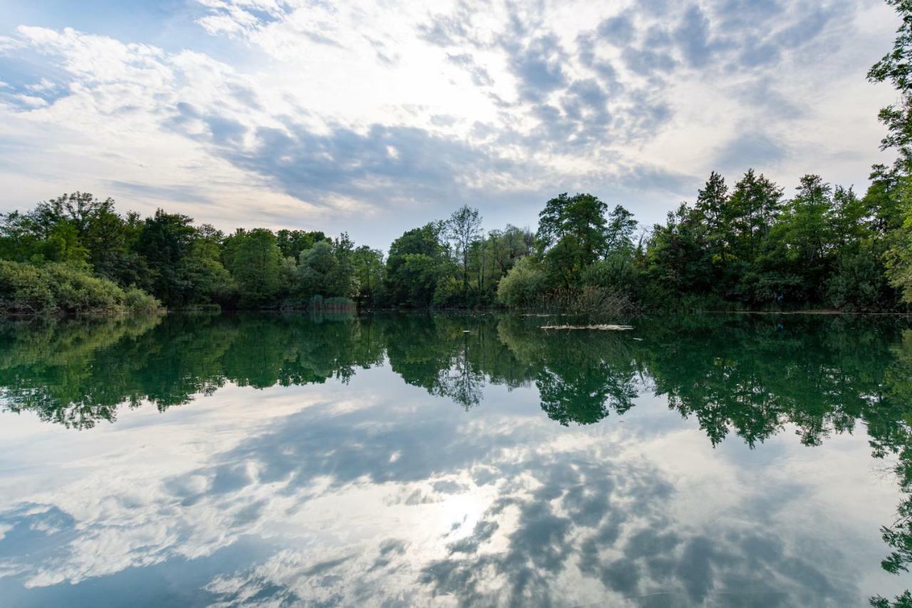 Pampas Apartments Mreznica Duga Resa Dış mekan fotoğraf